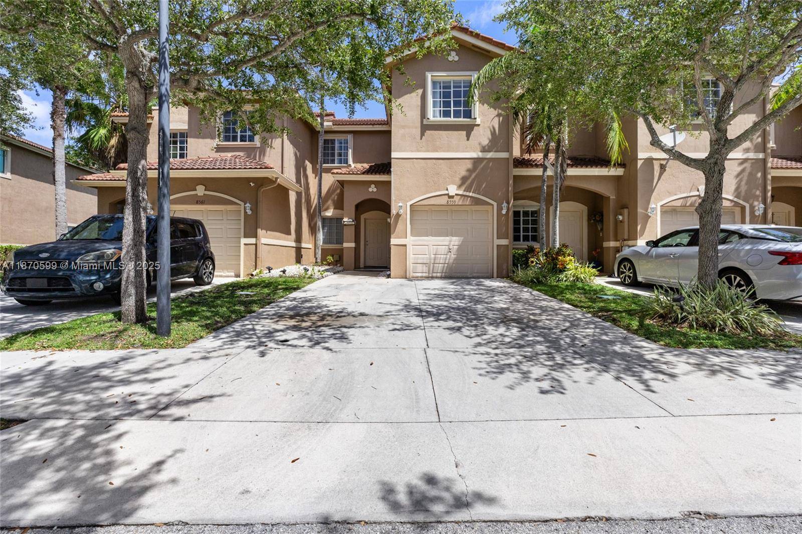 Stunning lakefront 3 bedroom, 2.