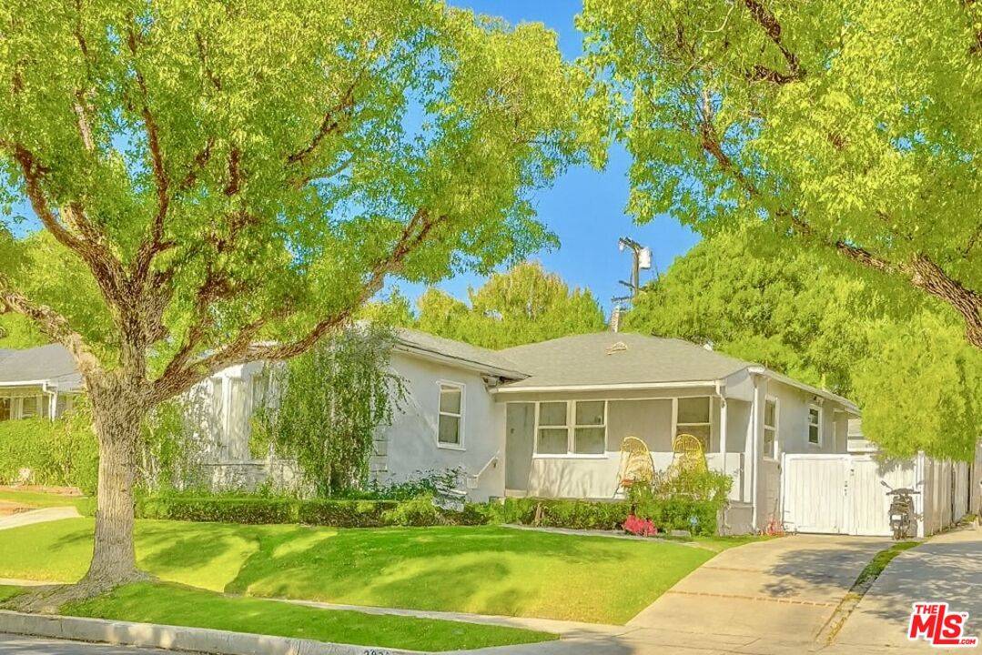 2036   Hillsboro Ave 3BR La