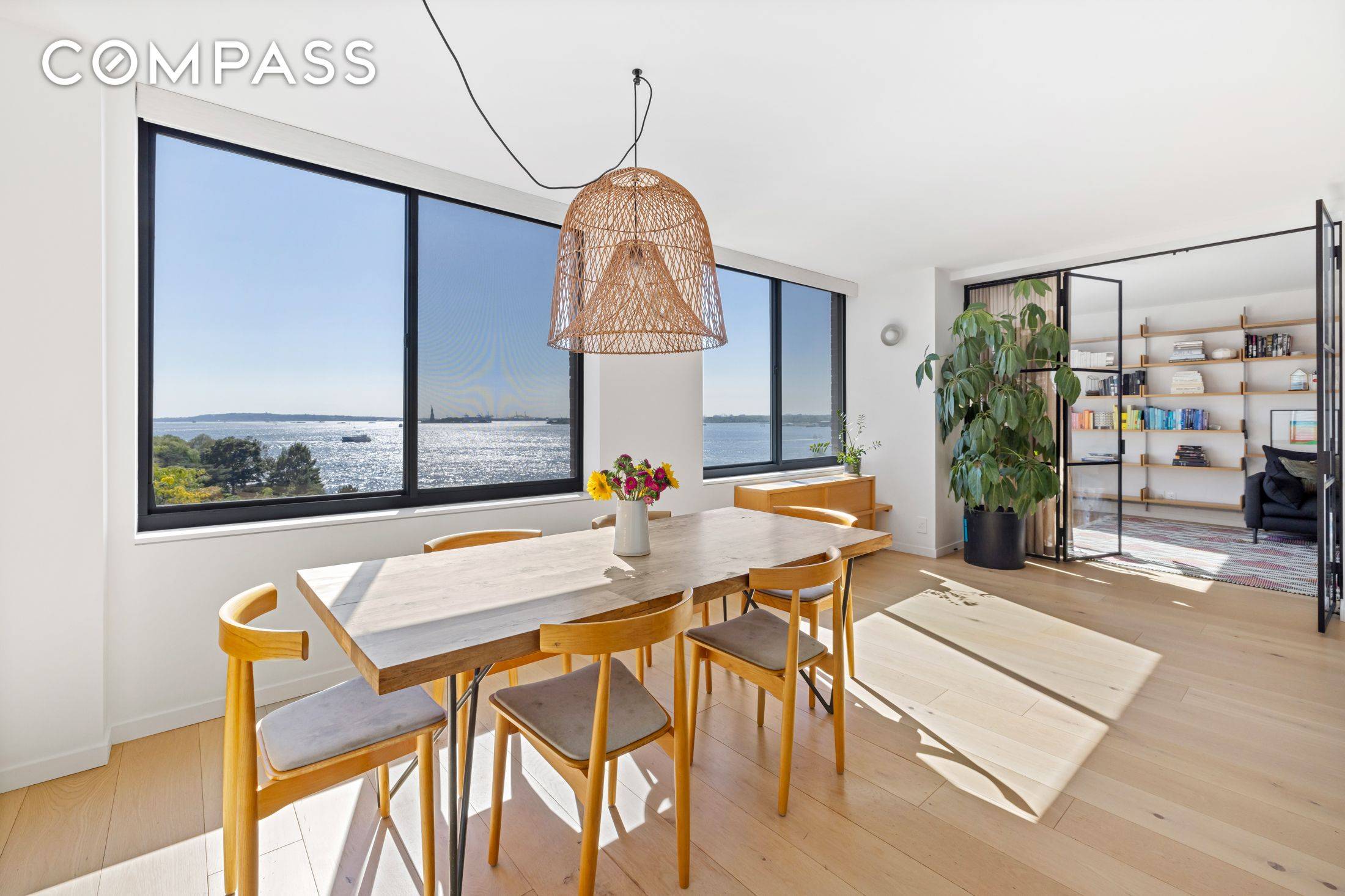Simply sparkling this panoramic Hudson River view will blow you away !