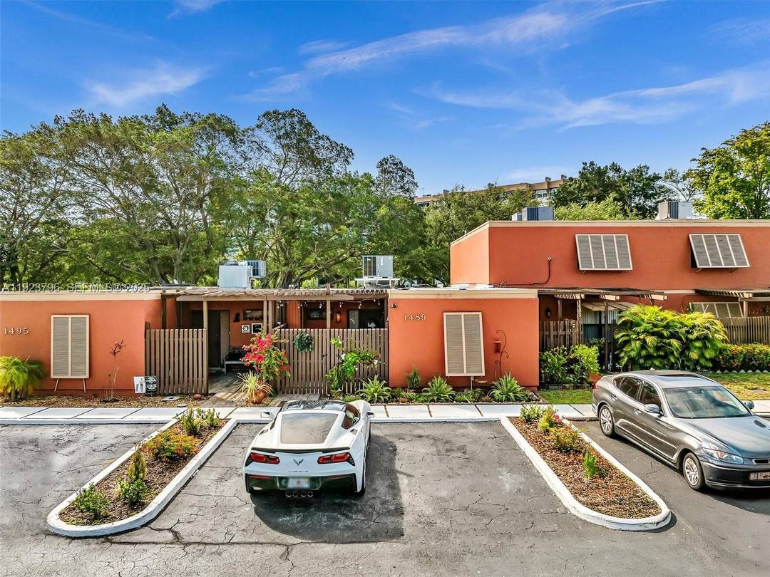 Now offered at 449, 999 newly priced for quick sale !