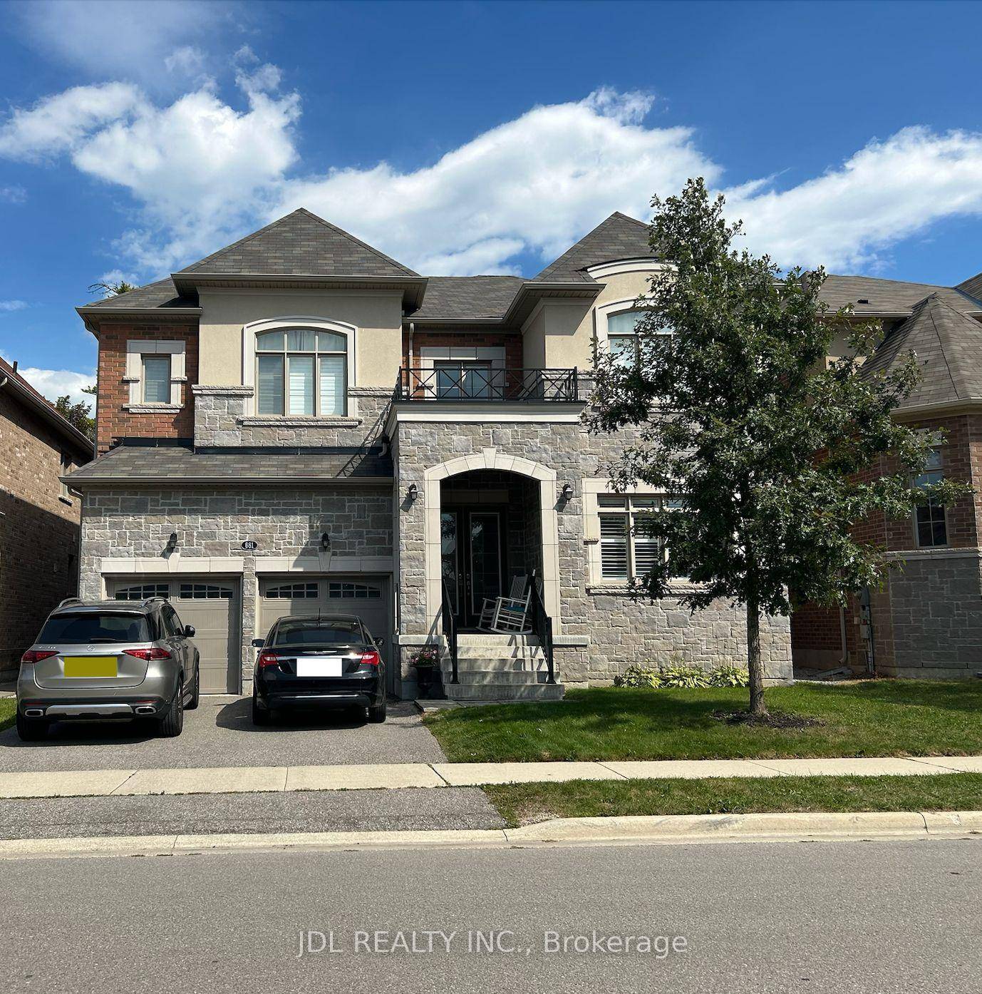 Discover the charm of 681 McGregor Farm Trail, a spacious and beautifully maintained detached home in one of Newmarket's most desirable communities.