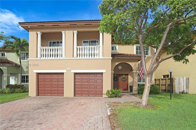 WELCOME TO YOUR FUTURE HOME !