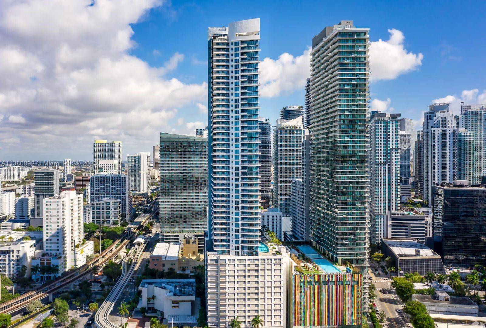 Discover a sophisticated 667 sqft office space at the prestigious Infinity at Brickell in Miami's financial district.