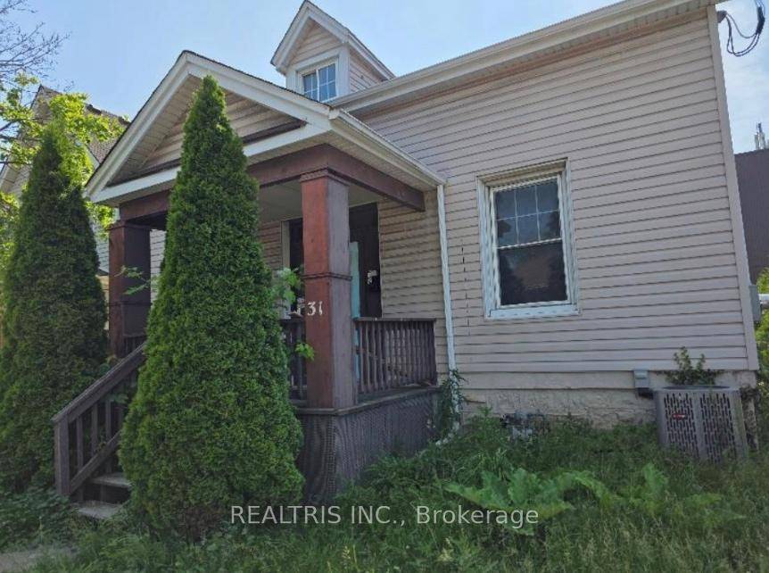 Attention Investors amp ; Contractors, Snatch Up This Duplex Minutes From Brock University, Niagara College, Hwy 406, And The QEW, A Fantastic Investment Opportunity In The Heart Of Thorold, A ...