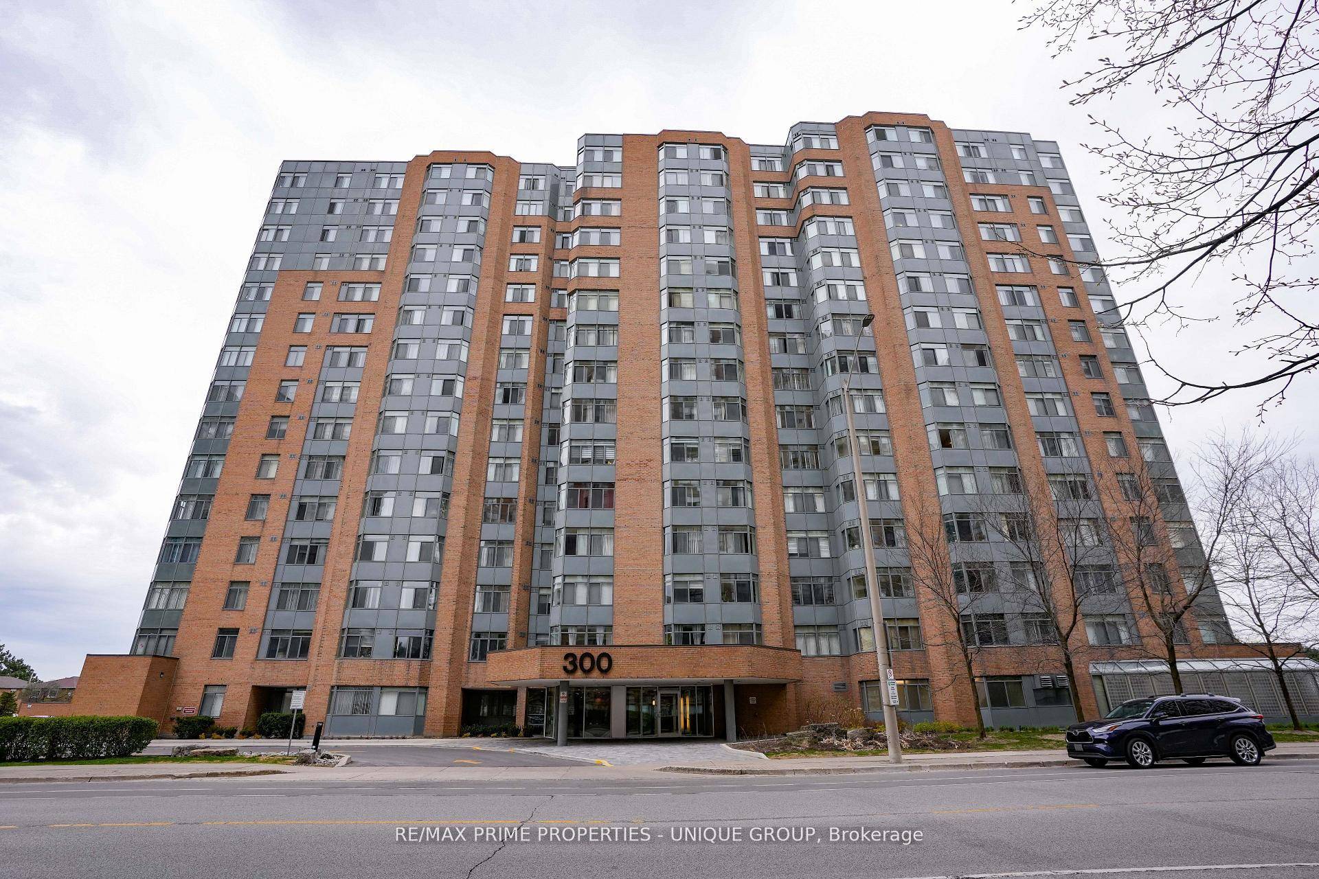 Stunning executive suite, completely renovated to perfection.