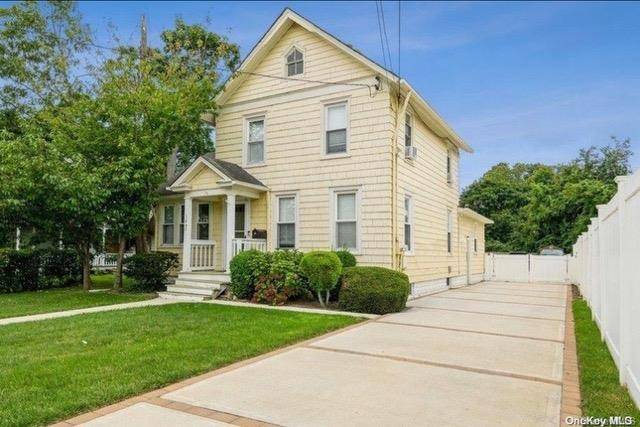 THIS IS A WHOLE HOUSE RENTAL 4 BEDROOMS, 1 AND 1 2 BATHROOM, 2 CARS SPACE PARKING, BEAUTIFUL BACKYARD, WASH AND DRYER hook ups IN THE LOWER LEVEL.