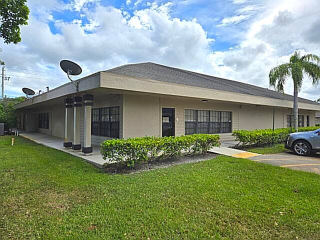 Prime Office Space Available Customizable 7, 500 SF in Delray Beach.