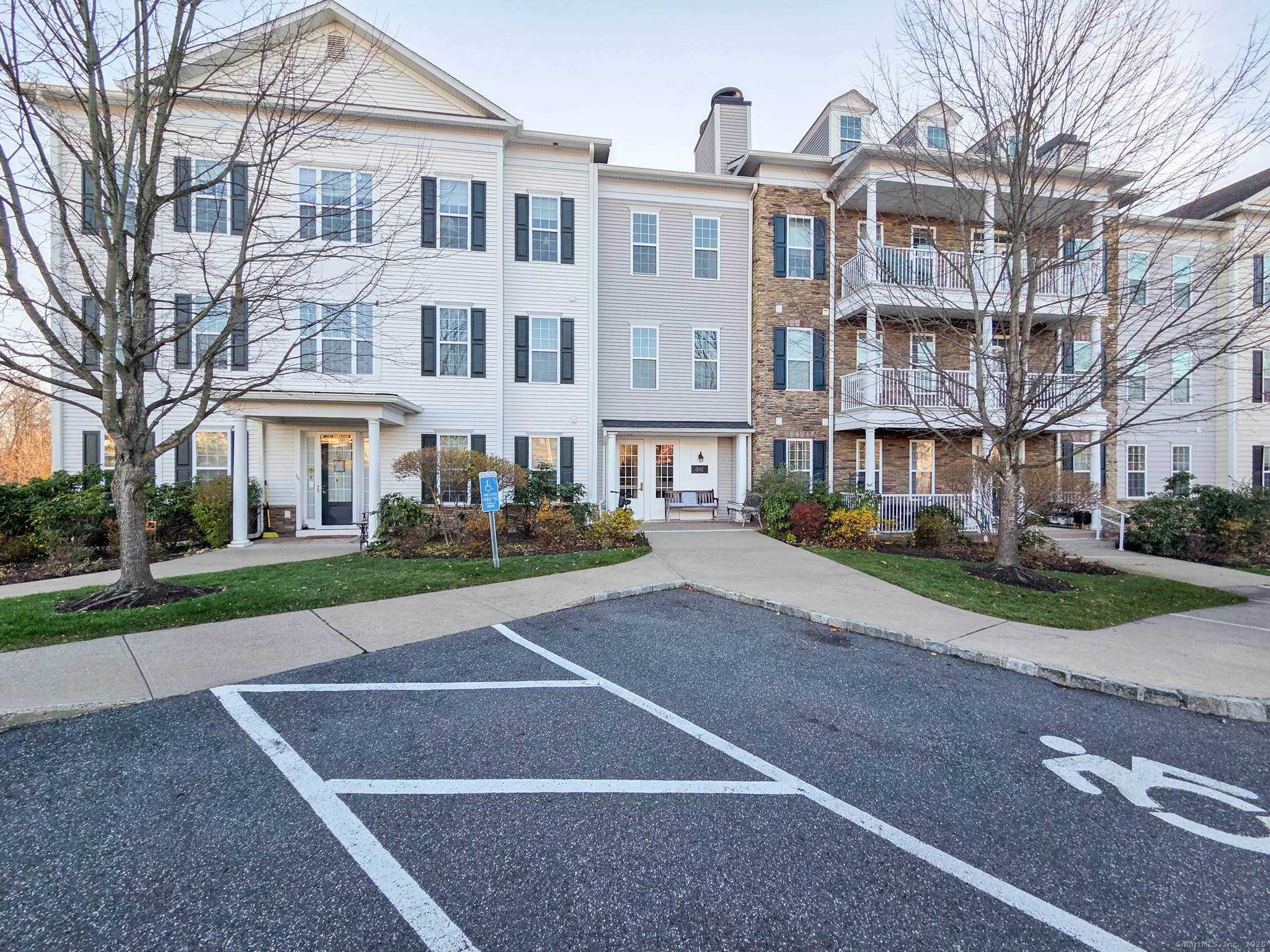 Bright and sunny freshly painted ranch style end unit in the premier Rivington community on the New York border.