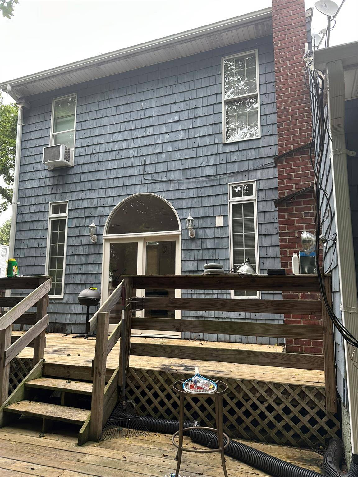 Large Extended Colonial with a Contemporary Flair 5 Bedroom, with additional Office, Study or Guest Room, 3 Full Baths.
