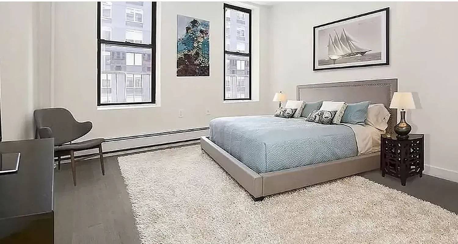 Gut Renovated 2 Bedroom in the Heart of Midtown.