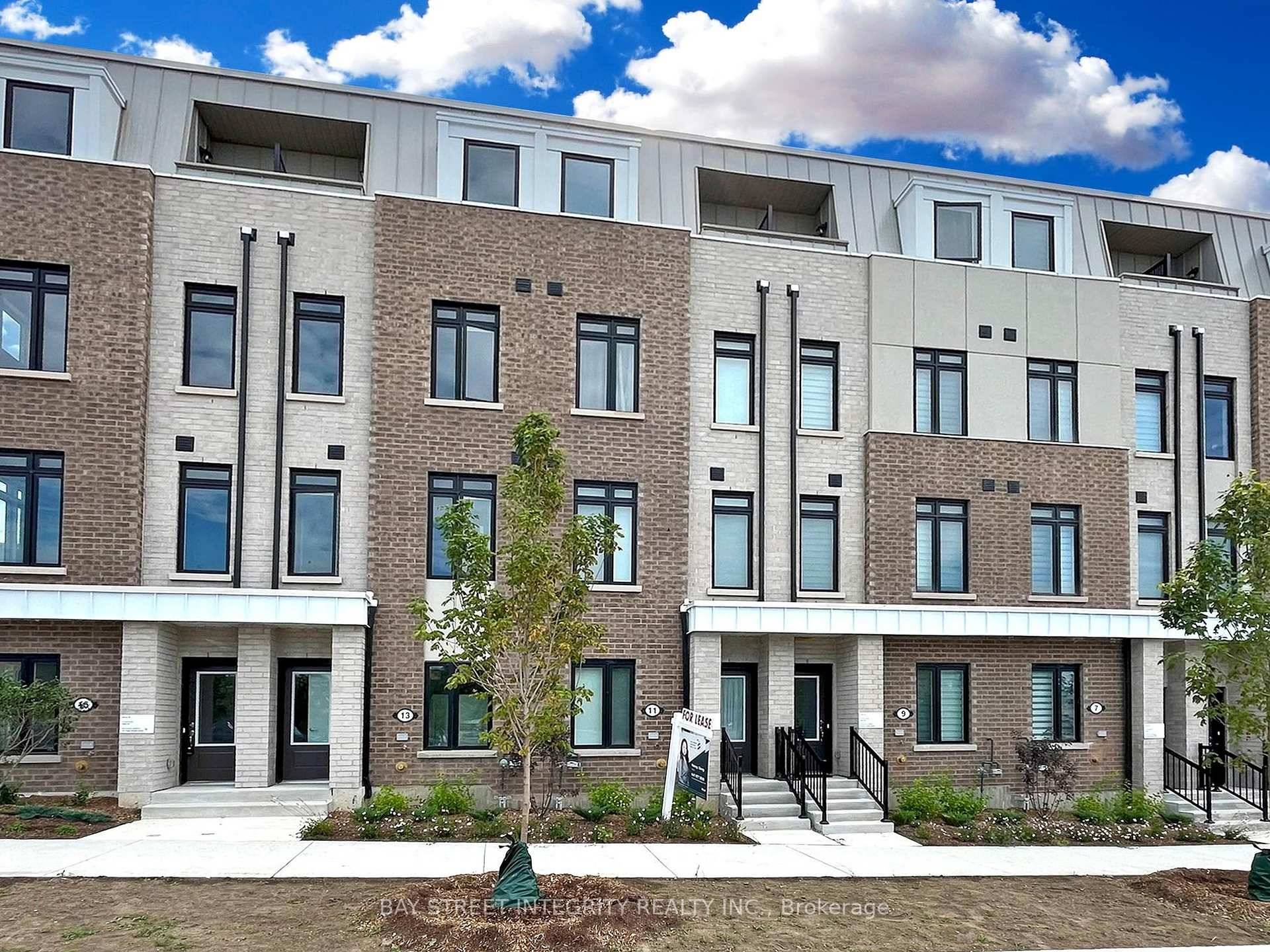 Premium Ravine Unit ! Brand New CozyTownhouse Right At Eglinton and Victoria Park.
