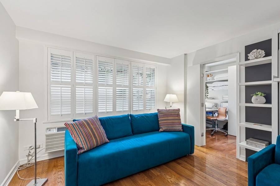 Beautifully renovated studio with an office with very low Maintenance for sale at 401 E.
