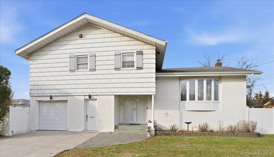 This Split style home on 504 Cedarwood Ave has been beautifully maintained and updated.