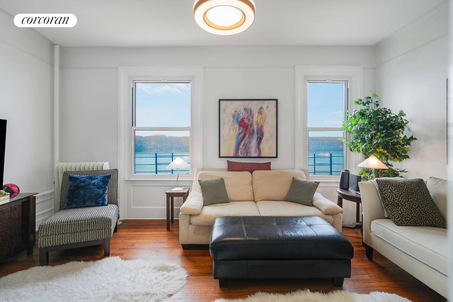 Expansive, Flex 2 Bed With Water Views at 875 West 181st Street 4L This adorable apartment has been meticulously maintained as a pied a terre by the current owners.