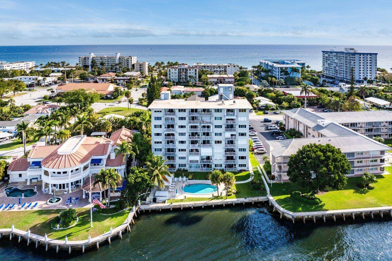 WATER VIEWS EVERYWHERE ! Stunning direct intracoastal water views !