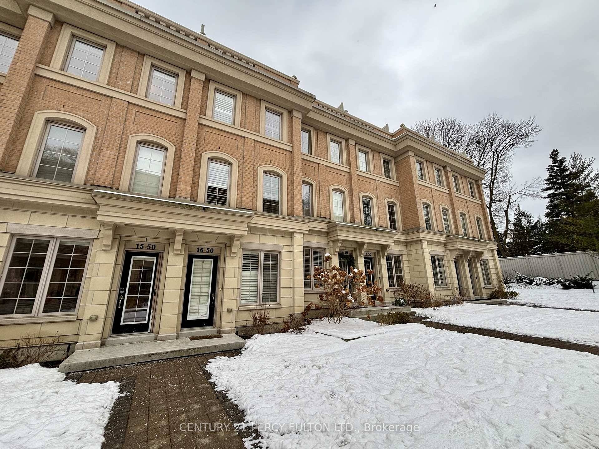 Available for Immediate Move In !