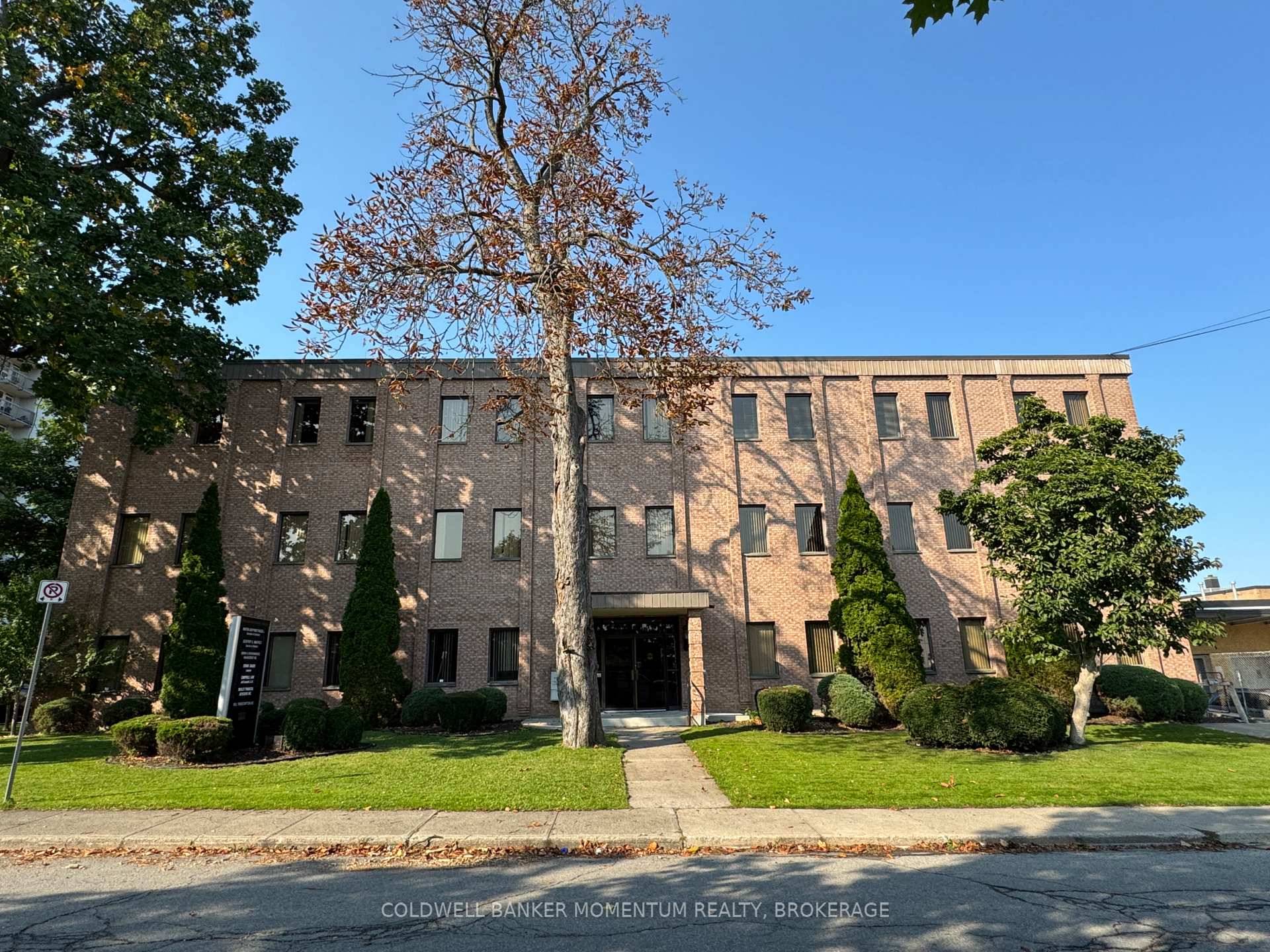 #302 - 4701 ST CLAIR Avenue, Niagara Falls, ON L2E 3S9