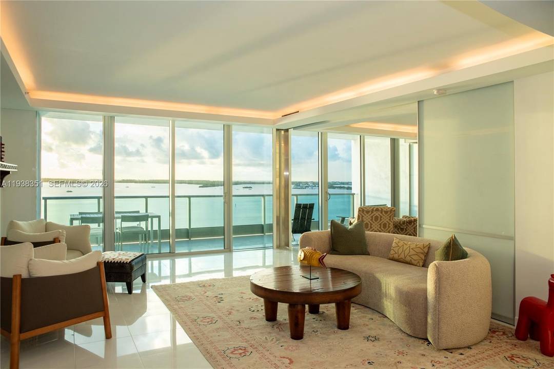 Rarely available one bedroom residence in Jade at Brickell Bay, directly facing Biscayne Bay.