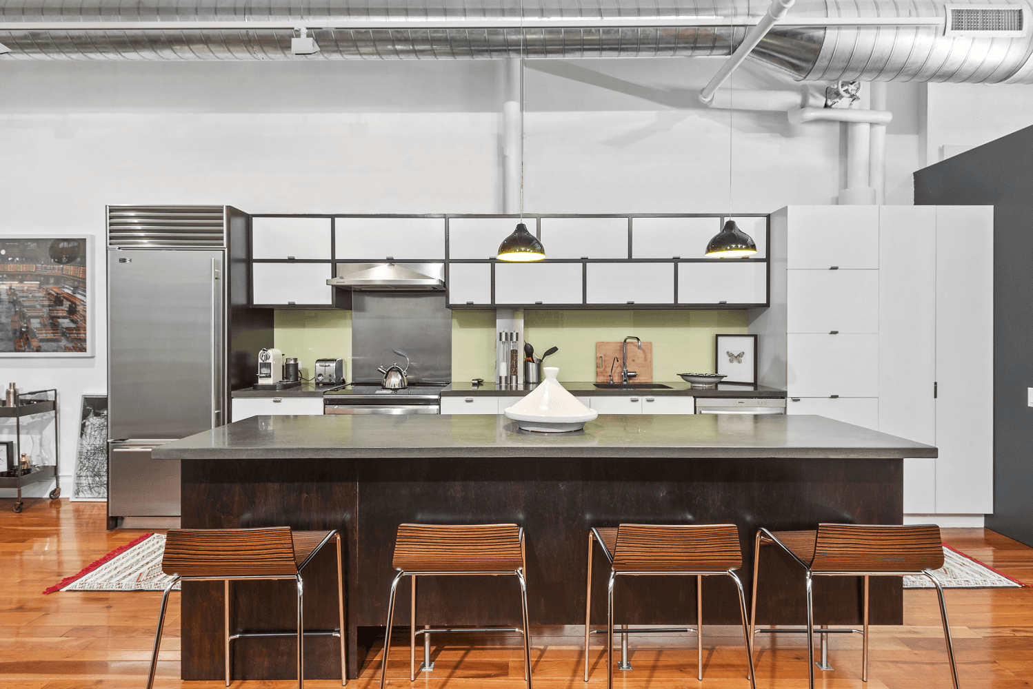 Authentic SoHo Loft Living Awaits on Coveted Cobblestone Street in between Prince and Spring Street The heart of SoHo !
