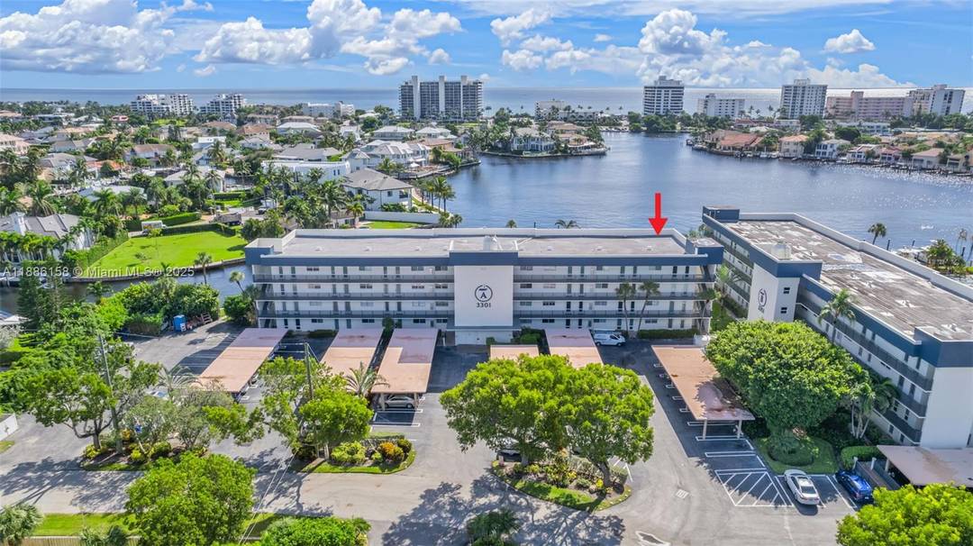 ENJOY RESORT LIVING IN TROPIC HARBOR OF EAST DELRAY BEACH.