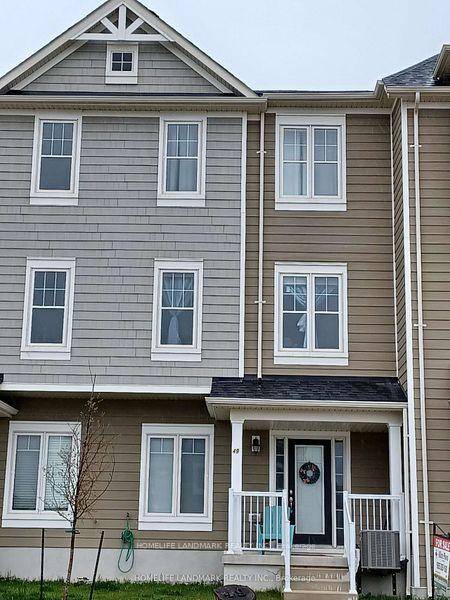 Well Maintained Vacation Home With Little Use In A Bright And Good Location With A Great Layout.