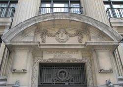 Historical Graphic Arts Building In The Heart Of The Financial District.