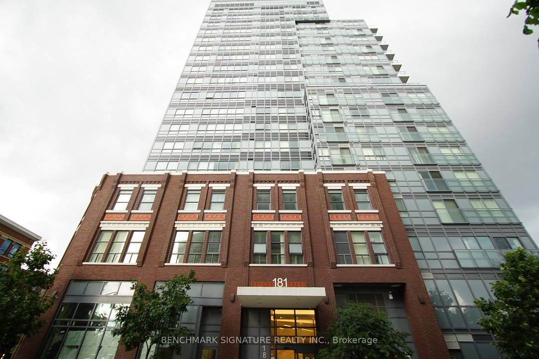 Location ! ! ! Right at UofT, Furnished, 10ft Ceiling, 9th Floor, same floor with GYM, yoga room, outdoor patio.