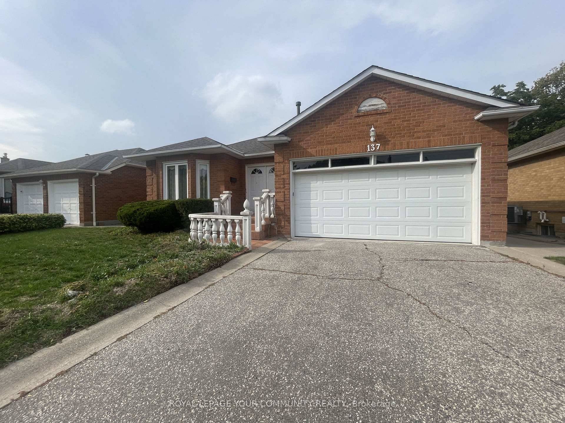 Rare 3 Bedroom Bungalow in the Heart of Maple.
