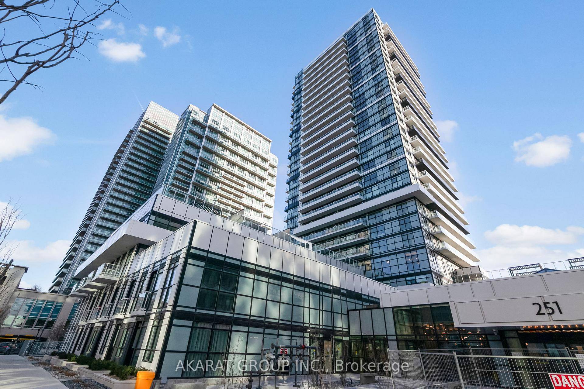 Welcome to this spectacular corner residence on the top floor of the building, offering approximately 830 sq.