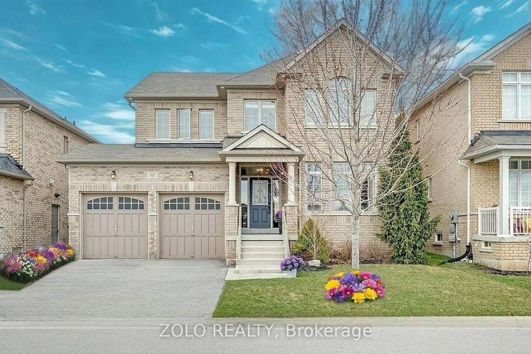 Completely updated 2 storey family home in highly sought after Waterdown, perfectly located directly across from Agro Park !