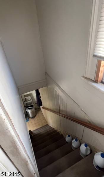 Investor Opportunity This home is zoned R 2 and was once an operational 2 family now being occupied as a one family.