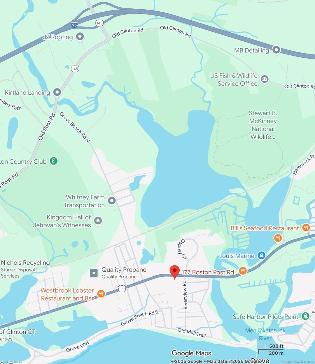 This attractive property consists of a 4, 300sf commercial space located on a 0.