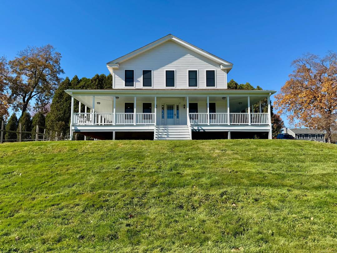 Charming updated 30 Acre Farmstead with Spacious Home, Horse Corral Breathtaking Views Welcome to your dream country retreat !