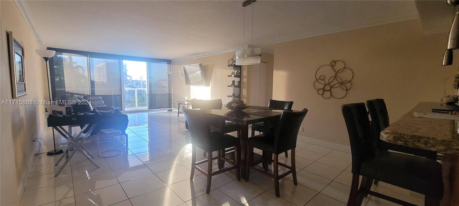 MUST SEE ! ! OCEAN FRONT BUILDING NEXT TO THE PRESTIGIOUS GOLDEN BEACH, BEAUTIFUL PROPERTY, WITH A LOT OF RENOVATIONS IN THE BUILDING SPECIALLY THE POOL AREA.