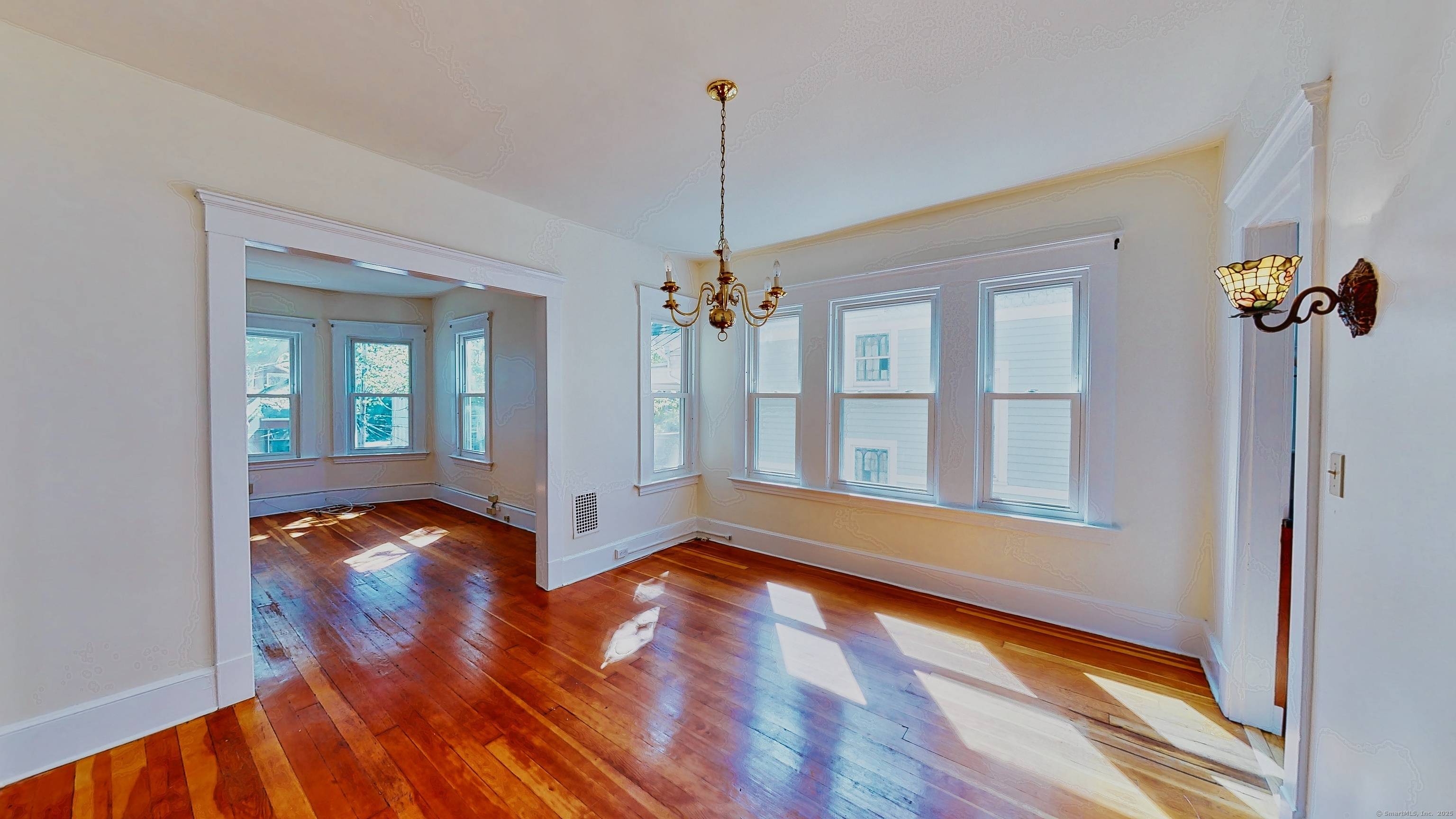 Welcome to 134 Mansfield Street, perfectly situated just steps from the Yale Campus !
