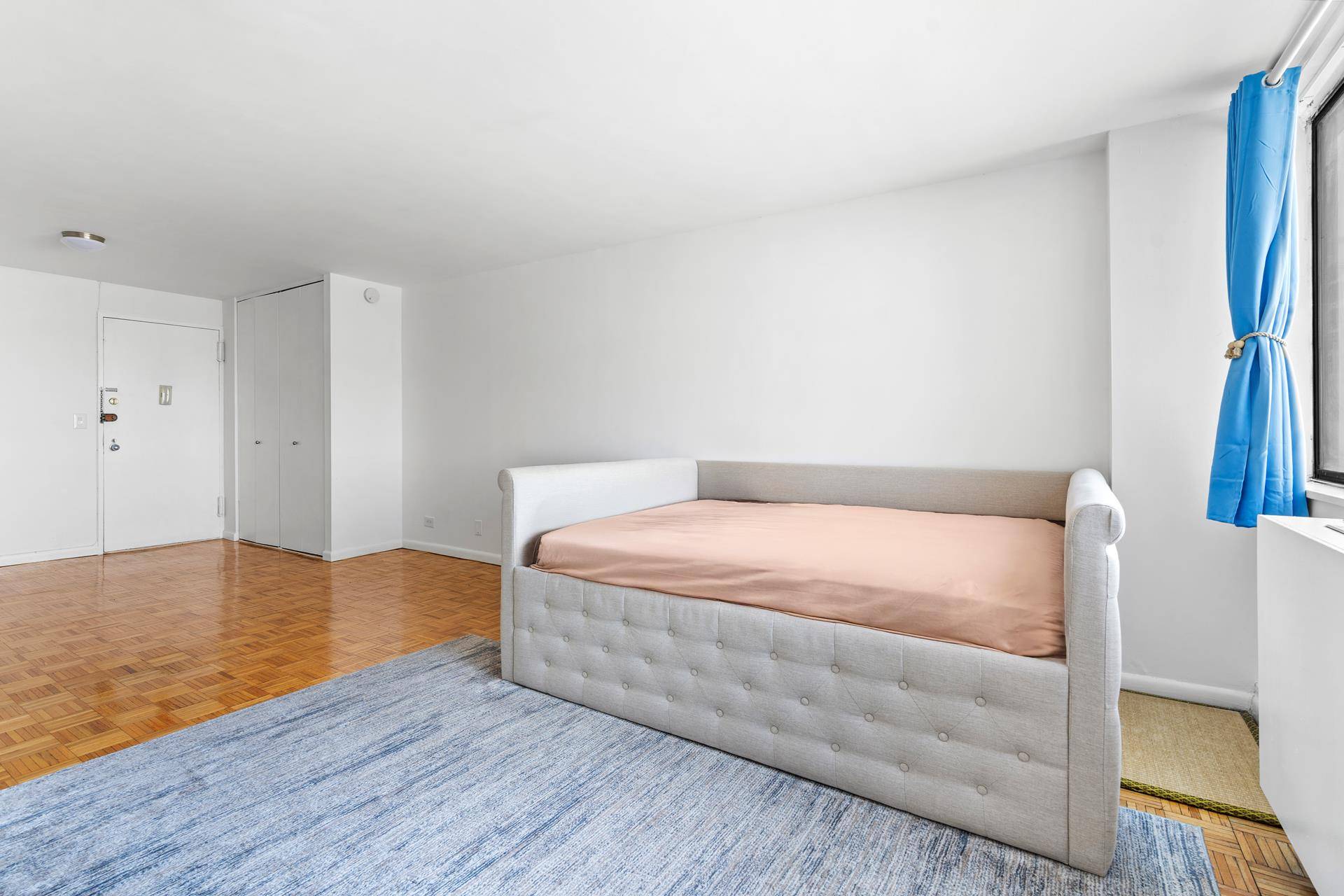 Welcome to The Beautiful Bay Club Condominium in the Charming Bay Terrace Area in Bayside.