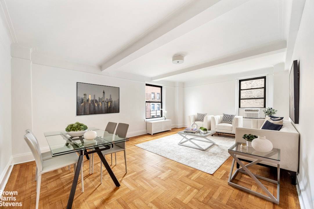 Located directly across from Central Park, this spacious 2 bedroom, 2 bath has a generously proportioned living room with sunny southern and western exposures, ample room for dining and beautiful ...