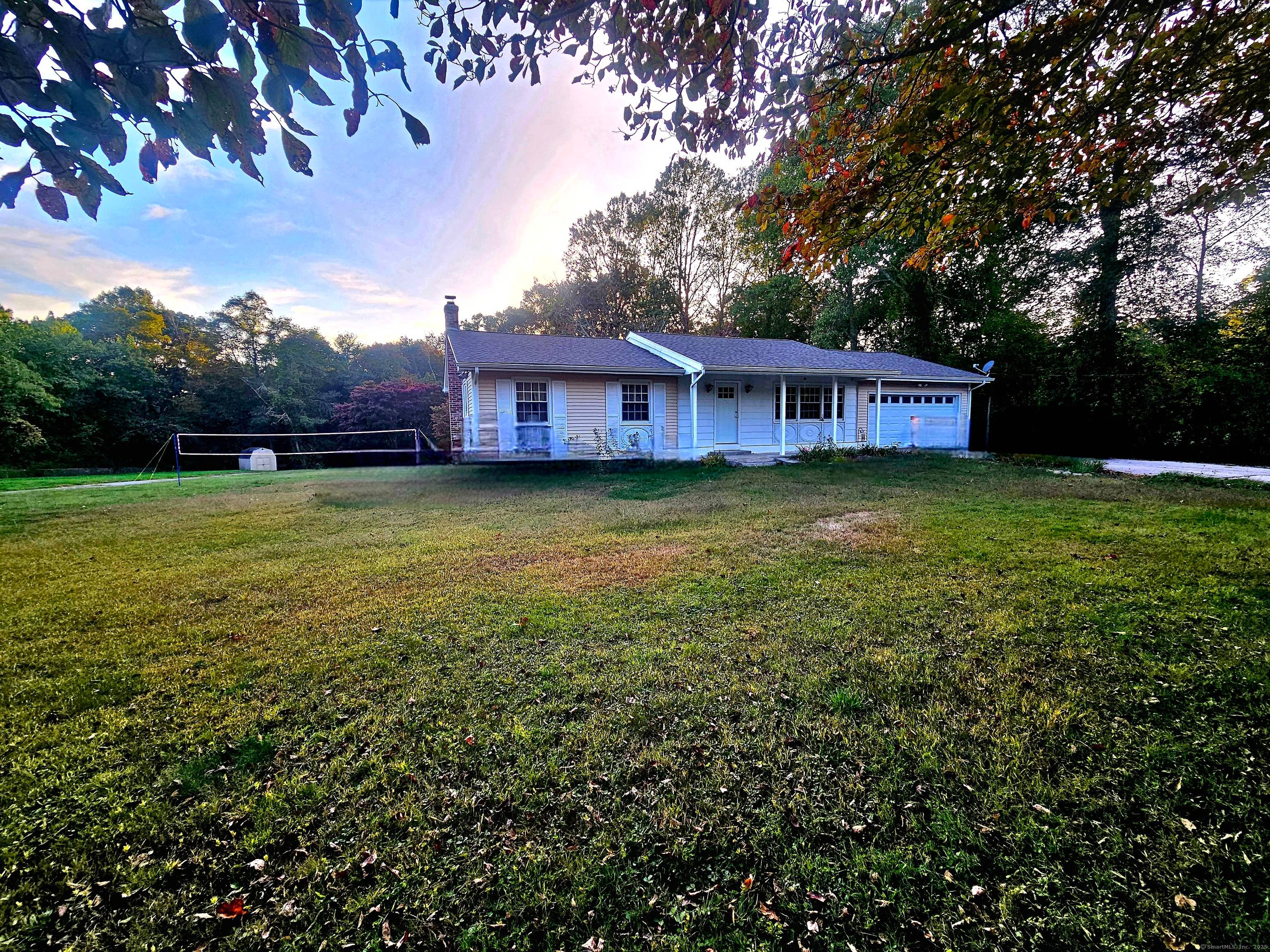 2 RANCH HOMES 4 CAR GARAGES.