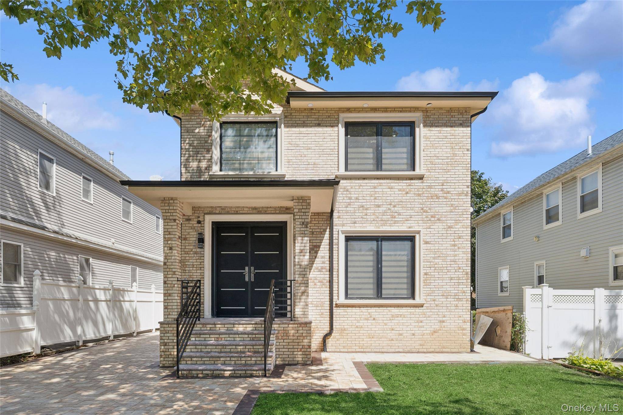 Welcome Home ! This newly built 4 bedroom, 4 bathroom home offers the perfect blend of modern comfort and timeless style.