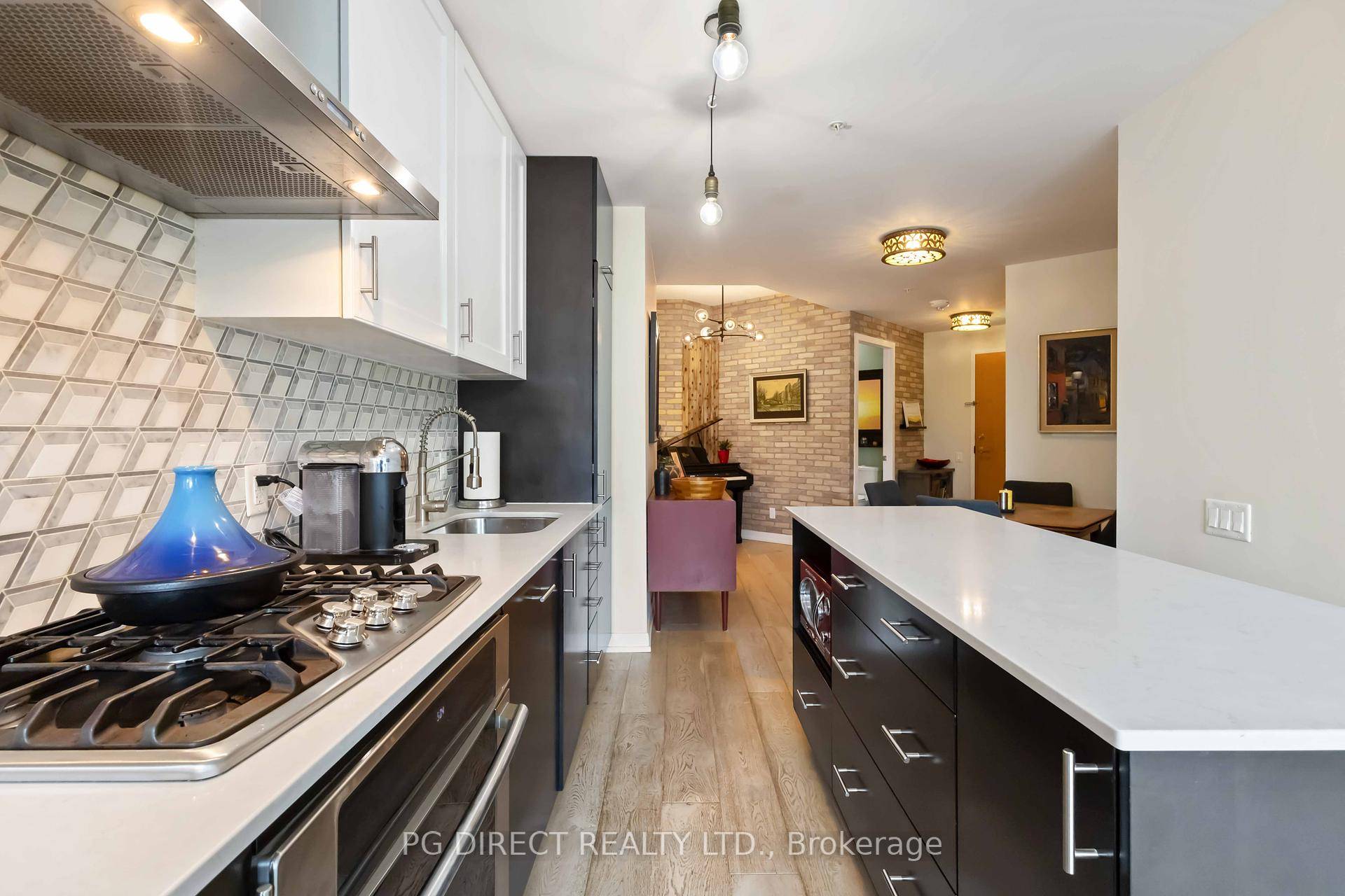 Visit REALTOR website for additional information.