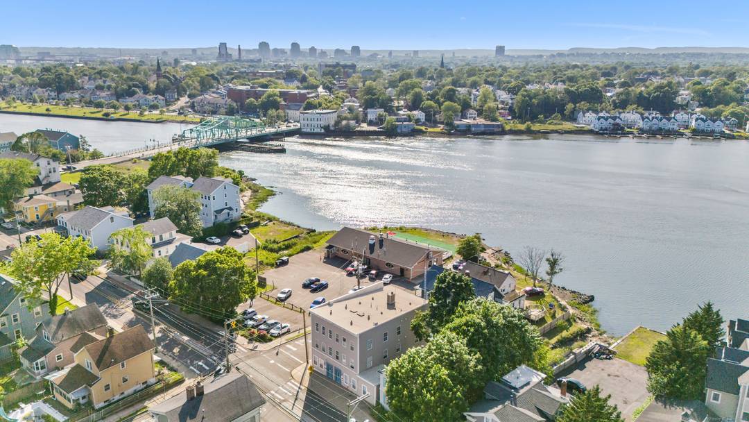 Rare Opportunity to own a mid use property !