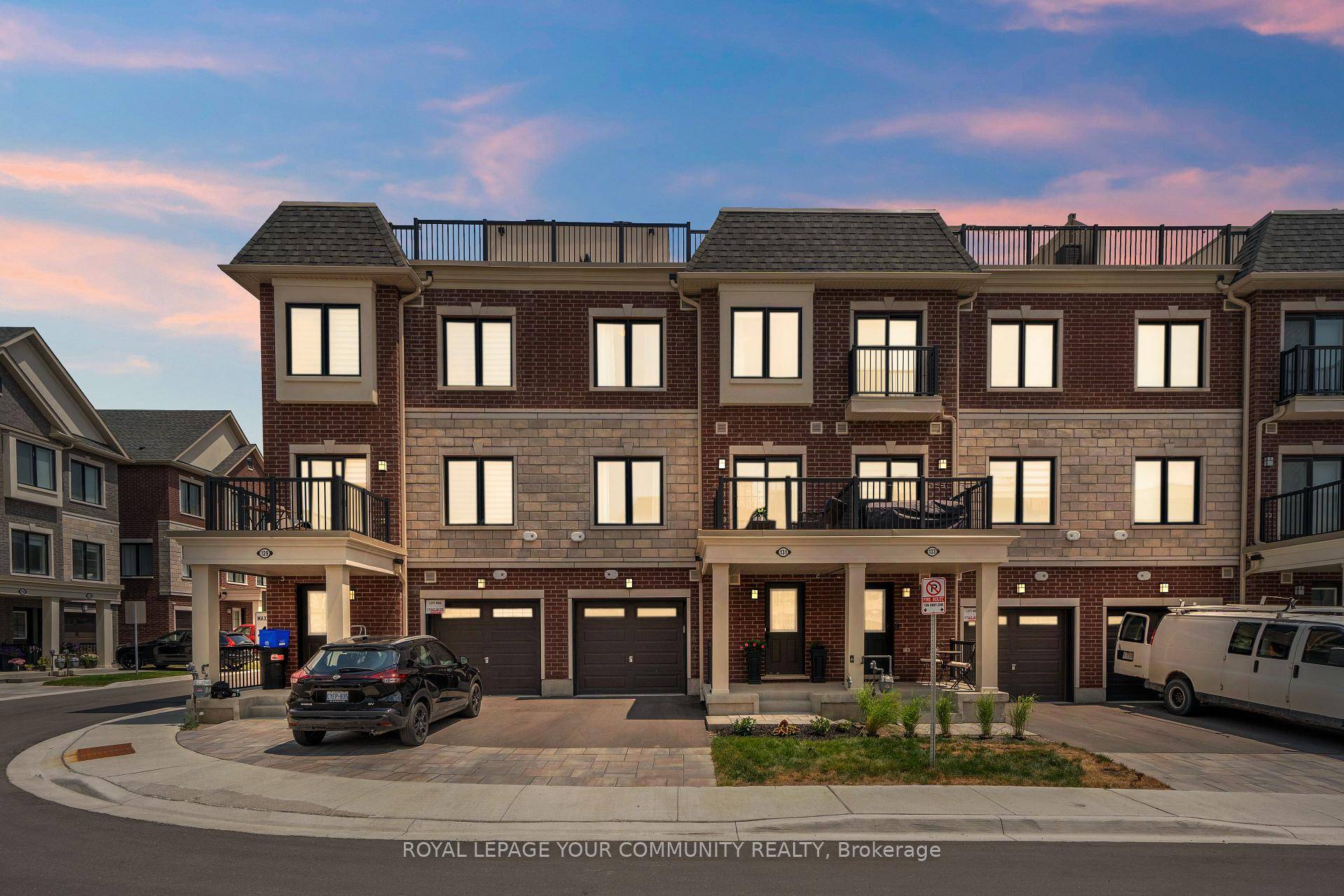 Client remarks Beautiful one year new freehold townhome in the sought after Baker Hill community of Stouffville.