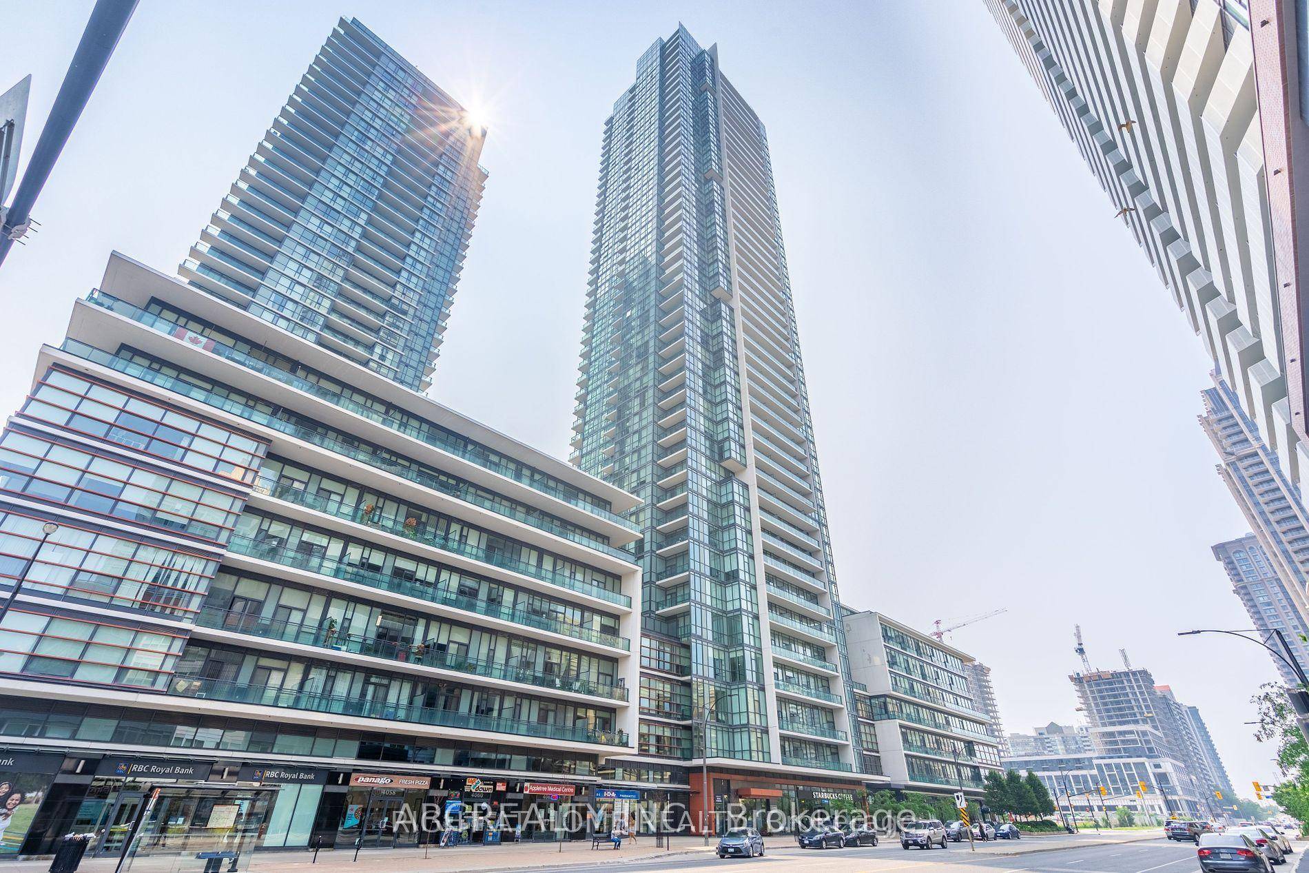 FULLY FURNISHED ! ! ! Gorgeous amp ; Luxurious 2 Bed amp ; 2 Bath A Corner Unit That Has Undergone A Remarkable Top To Bottom Upgrade, Open Concept Kitchen, ...