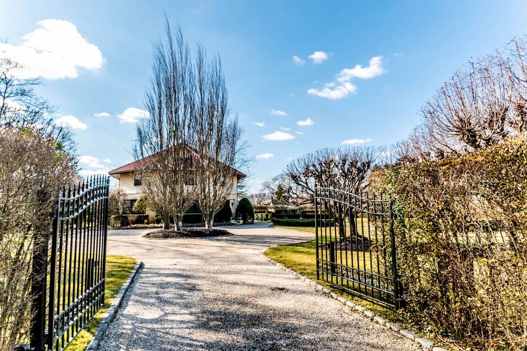 Westhampton Beach Summer Rental Get-away!!