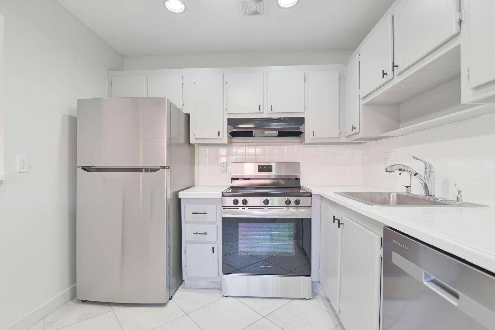 Spacious Villa style Corner home in the Seville Section of Kings Point offers one bedroom and 1.