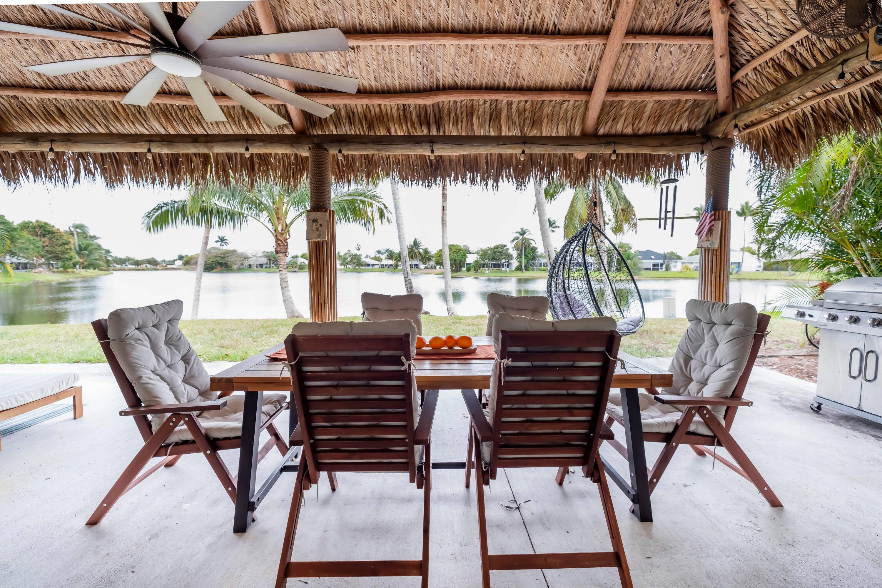 WOW ! Rare opportunity ! Stunning waterfront single family home in sought after Lakeshore at The Meadows !