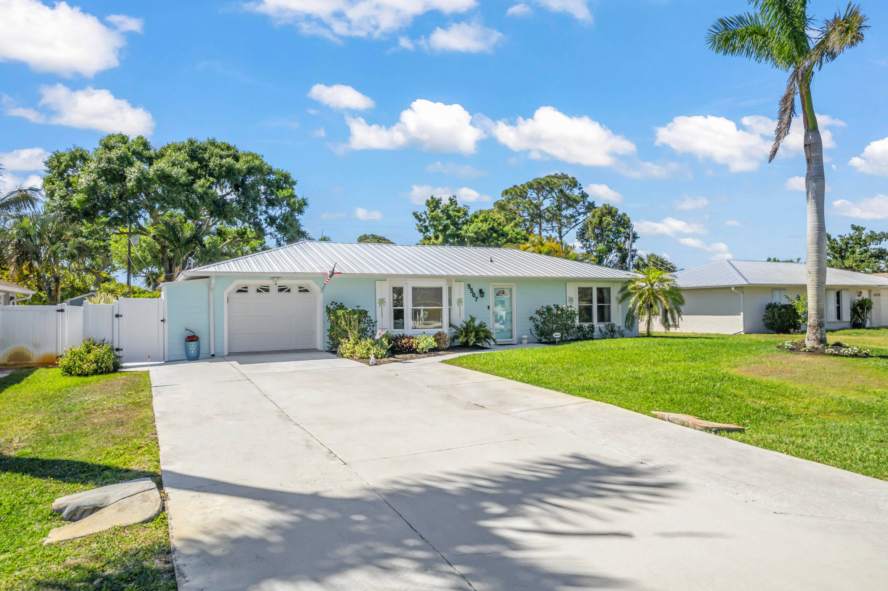 Step into charm and comfort with this beautifully updated 2 bedroom, 2 bath gem in the heart of Lakewood Park.