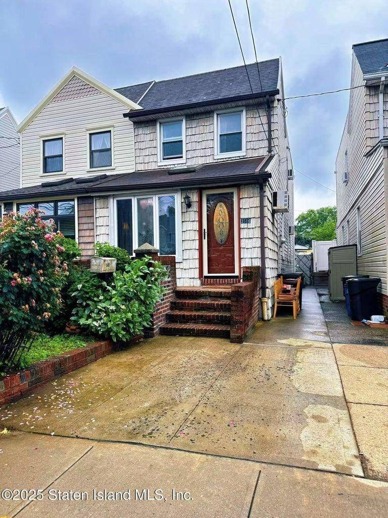 Welcome to this lovely one family semi detached home in the heart of Marine Park.