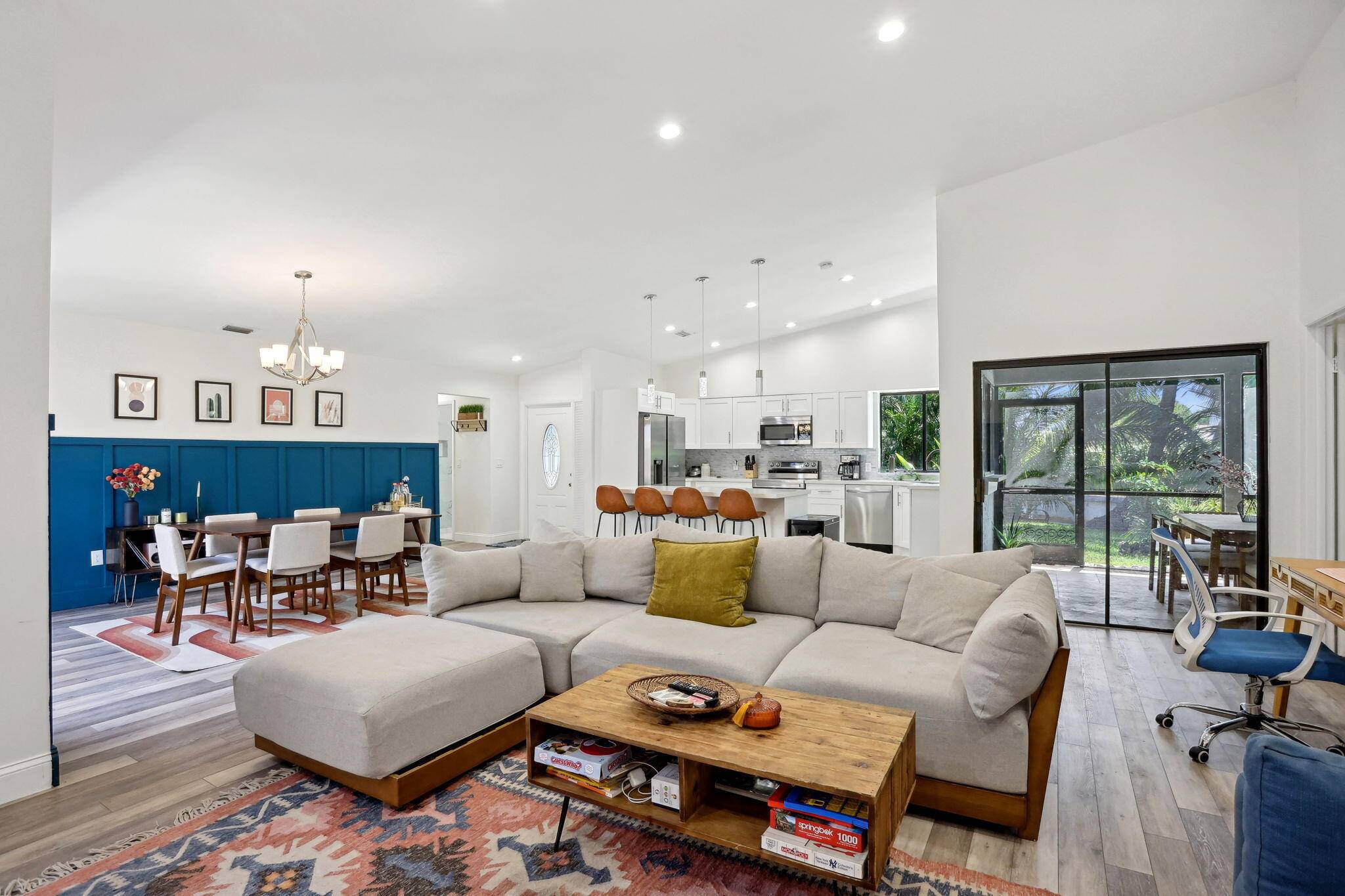 This lovely homes is spotless and breathtaking.