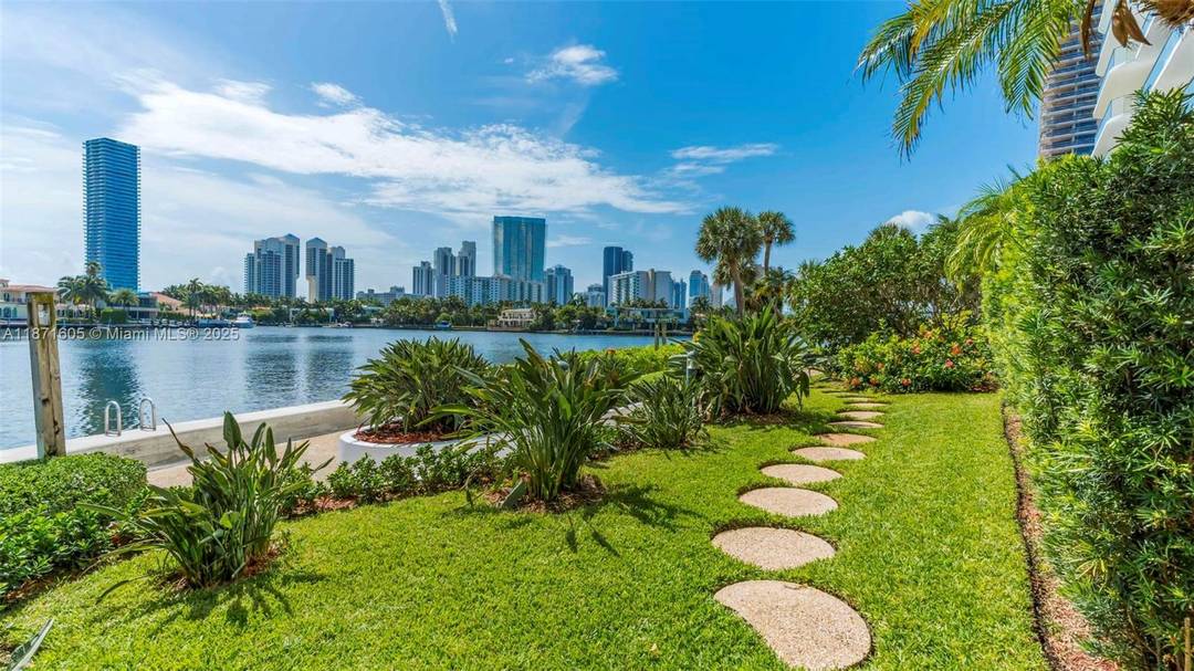 Rarely available two level townhouse in prestigious Turnberry North !